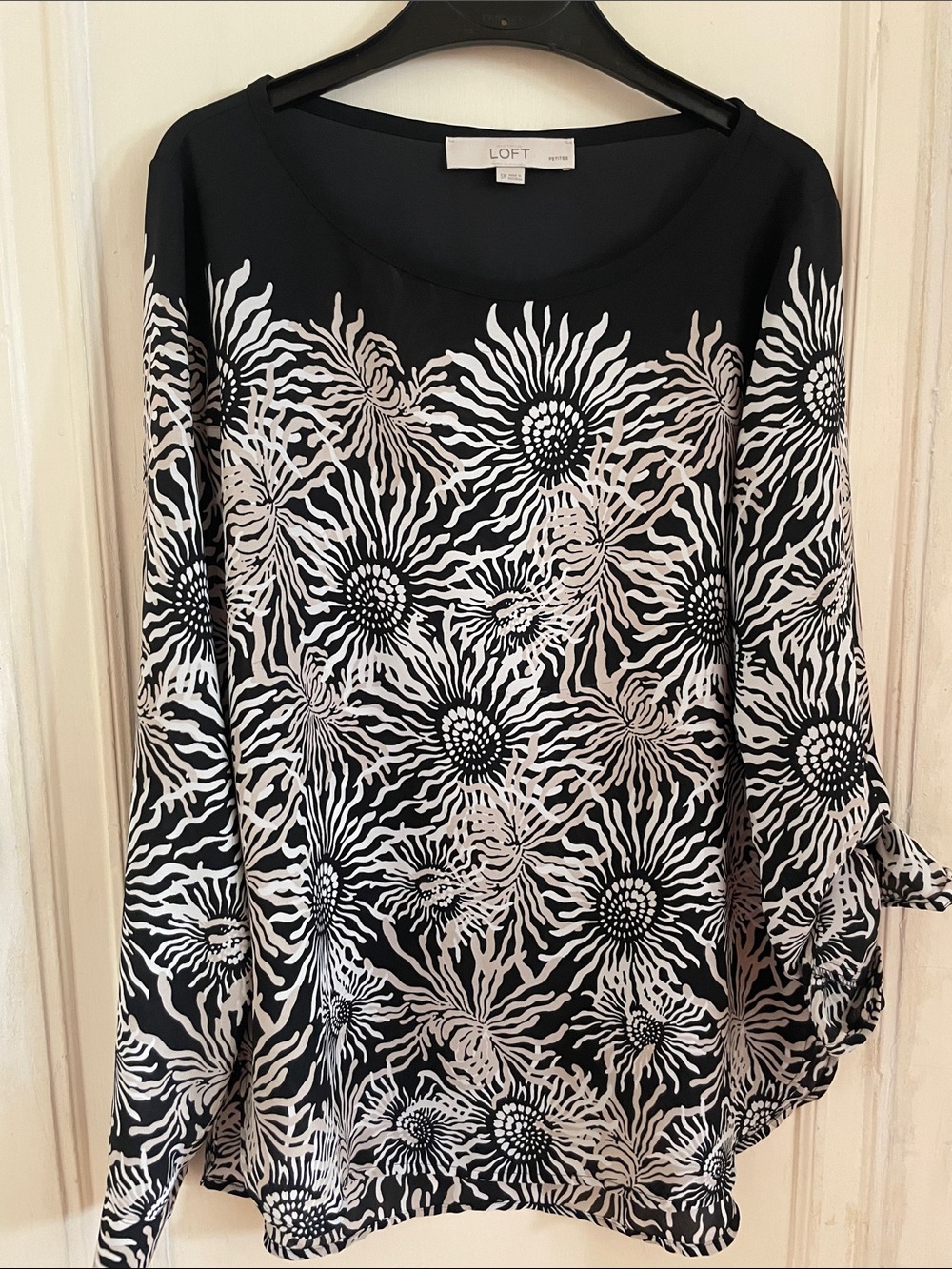 LOFT Black and White Floral-Style Long Sleeve Top